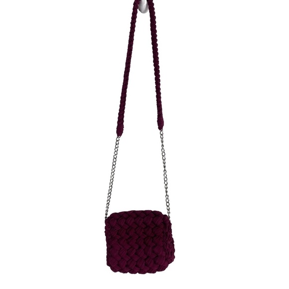 Handmade Crochet Small Crossbody Bag - Picture 5 of 7